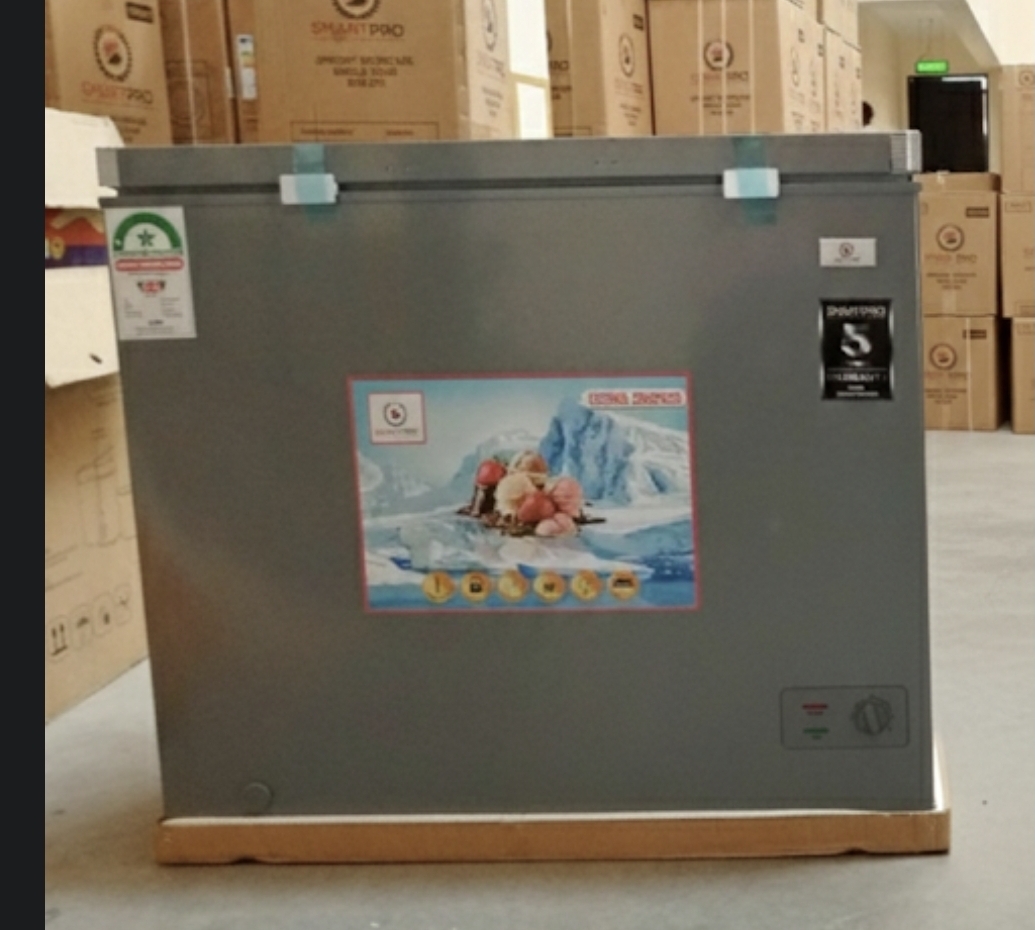 SMART PRO SCF-200G Chest Freezer | 170 Liters