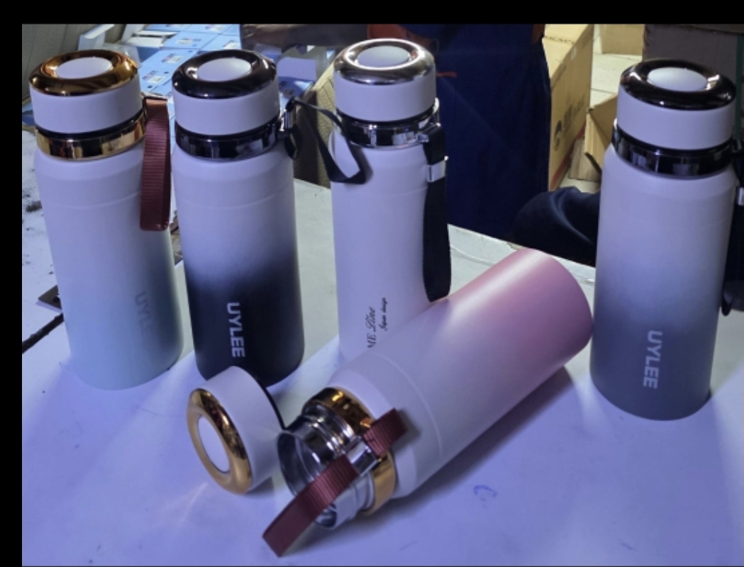 Stainless unbreakable 1 litre flask